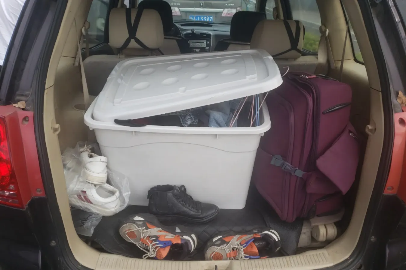 2013 HaiMa Preema 1.6L 120HP L4 5MT,autocango,china used car exporter,china ev exporter,chinese used car exporter,chinese used ev exporter