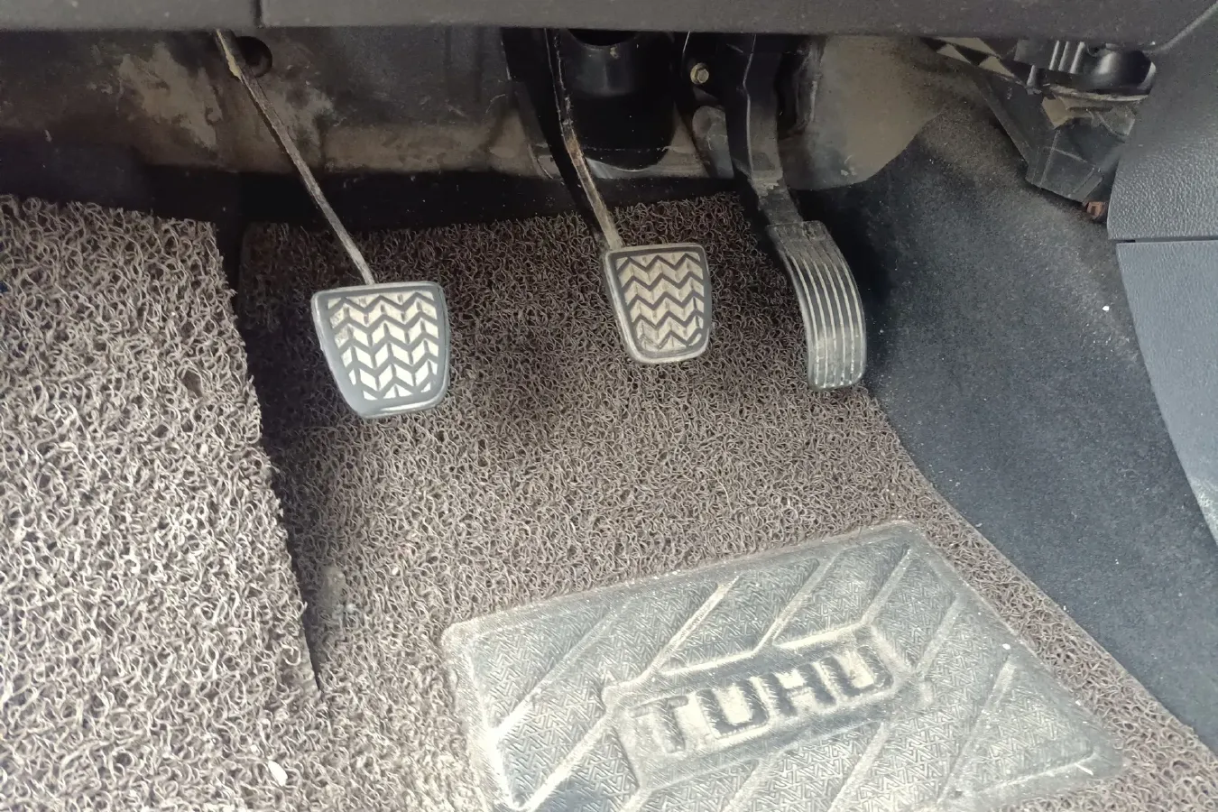 2014 Enranger G3 1.5L 113HP L4 5MT,autocango,china used car exporter,china ev exporter,chinese used car exporter,chinese used ev exporter