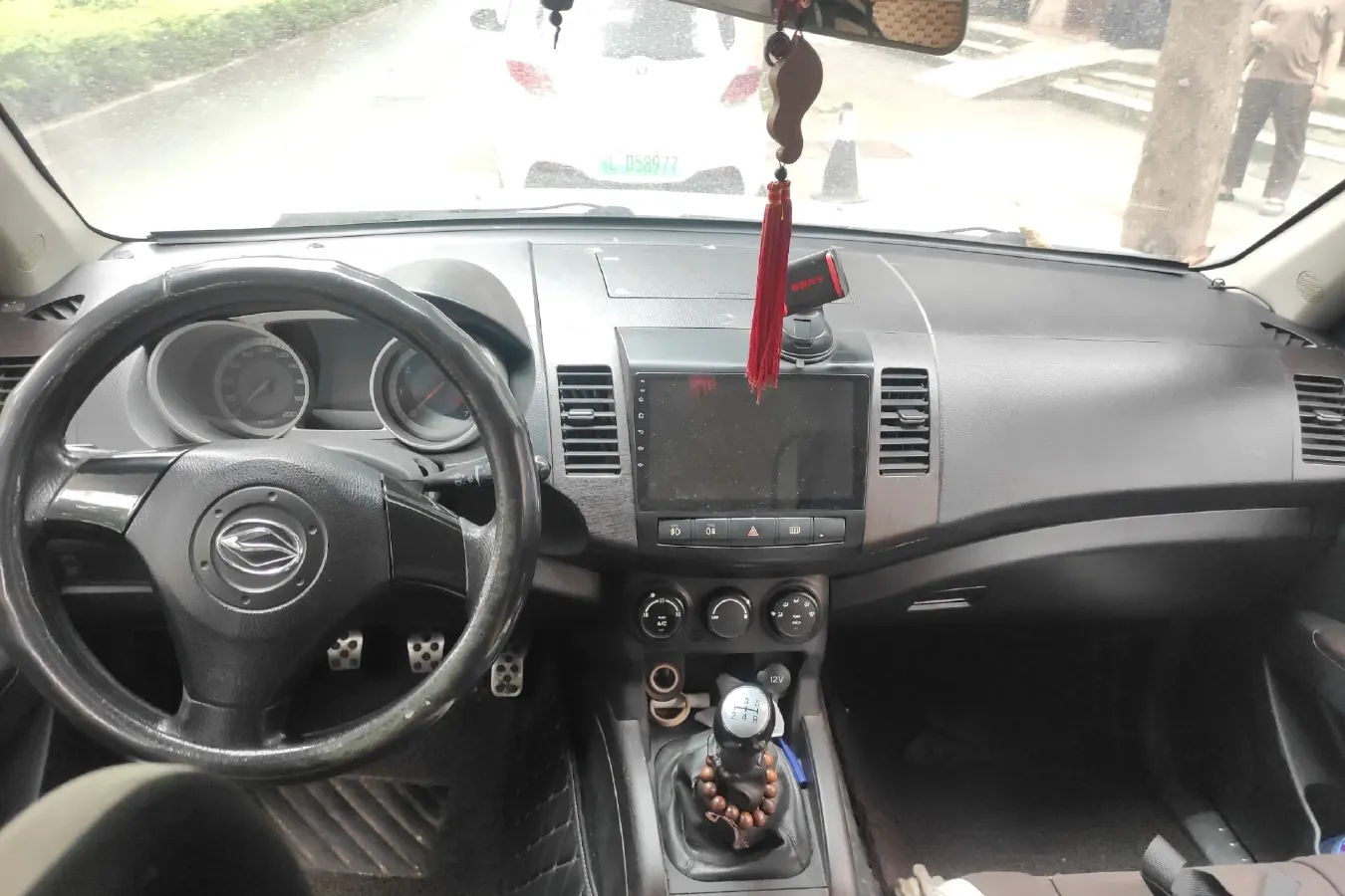 2014 Landwind X8 2.0L 133HP L4 5MT,autocango,china used car exporter,china ev exporter,chinese used car exporter,chinese used ev exporter