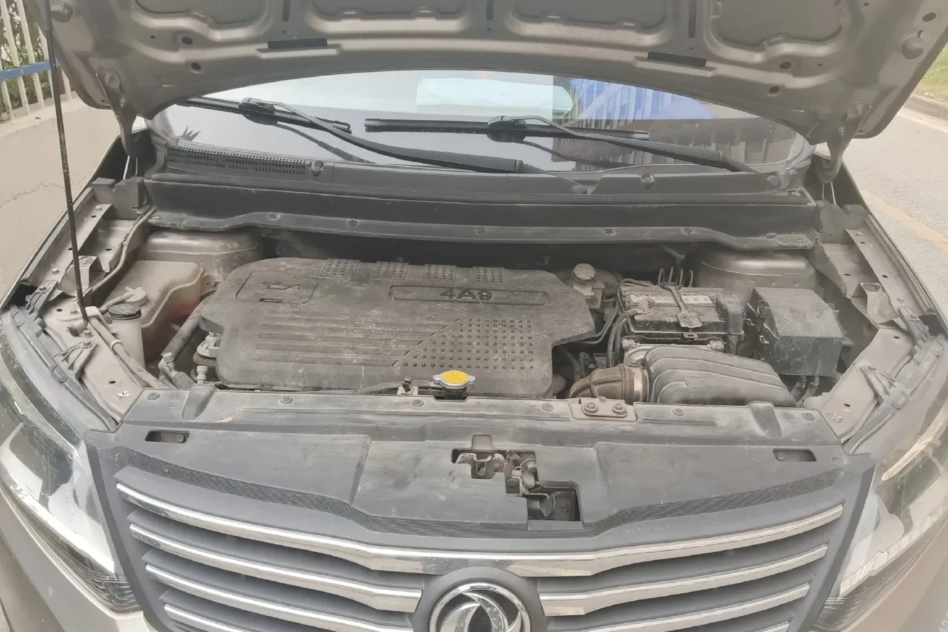2016 DongFeng Forthing S500 1.5L 120HP L4 5MT,autocango,china used car exporter,china ev exporter,chinese used car exporter,chinese used ev exporter