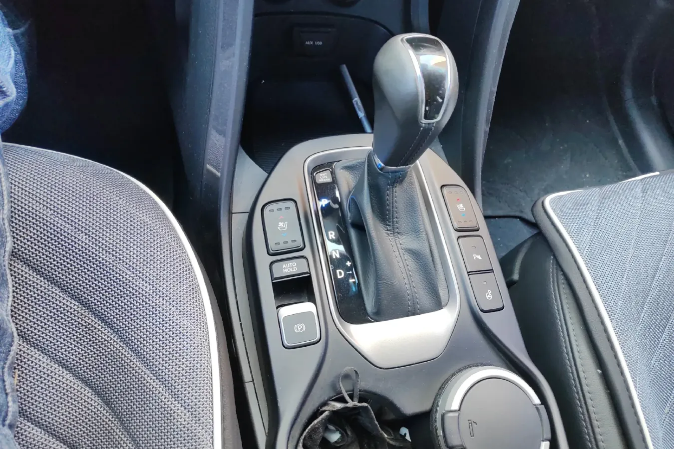 2013 Hyundai Grand SantaFe 3.0L 264HP V6 6AT,autocango,china used car exporter,china ev exporter,chinese used car exporter,chinese used ev exporter