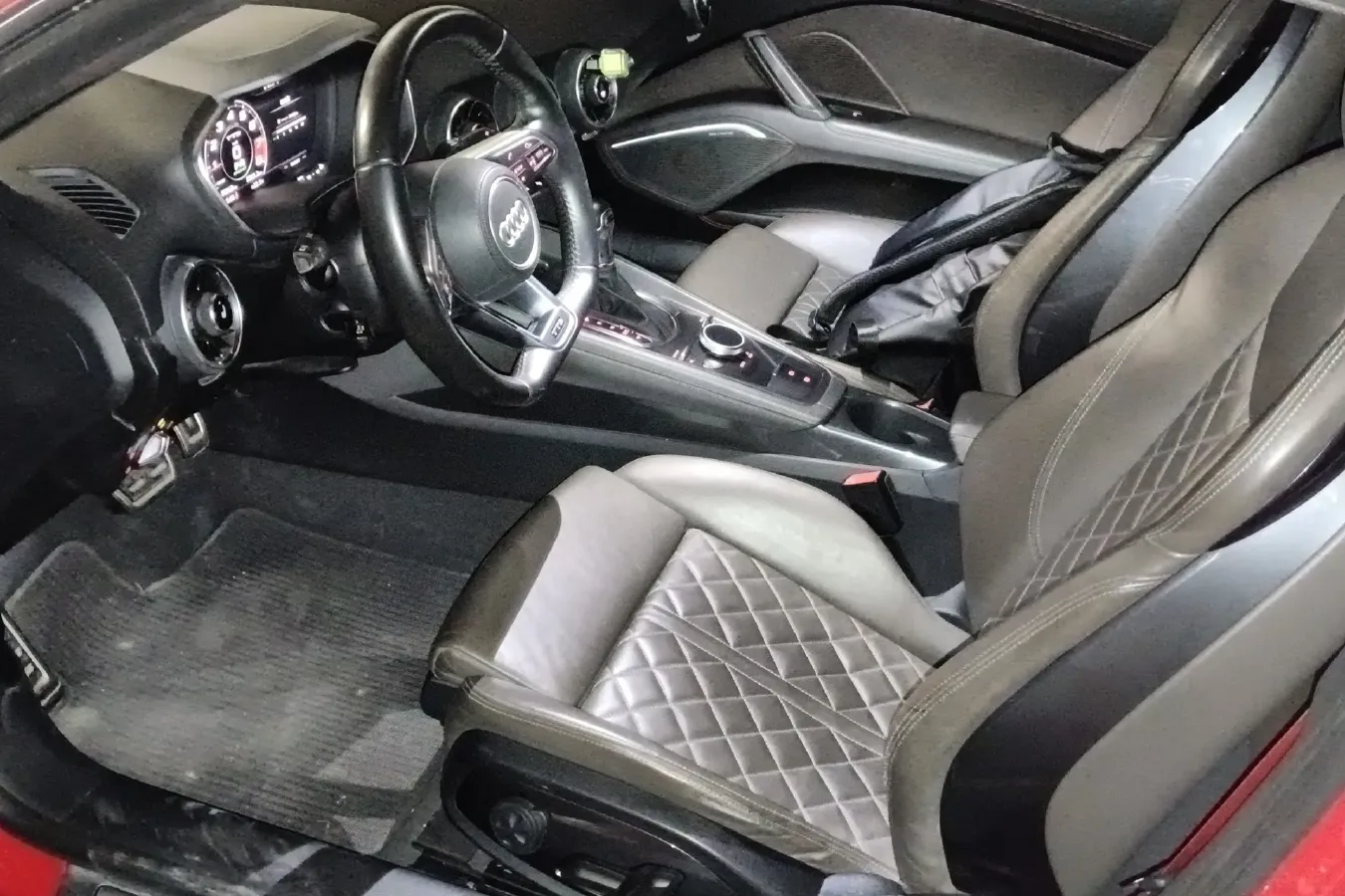 2016 Audi TTS 2.0T 286HP L4 6DCT,autocango,china used car exporter,china ev exporter,chinese used car exporter,chinese used ev exporter