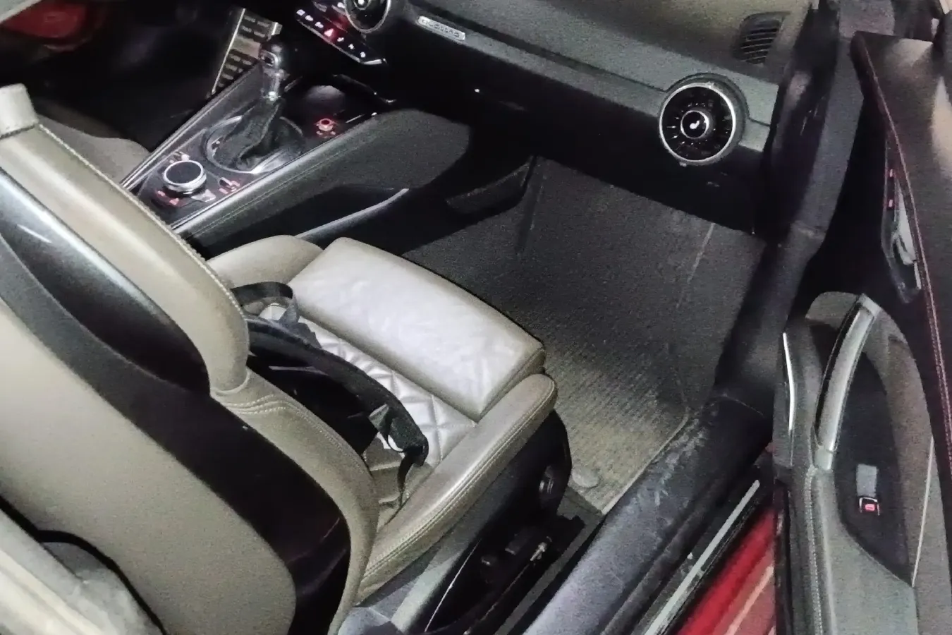 2016 Audi TTS 2.0T 286HP L4 6DCT,autocango,china used car exporter,china ev exporter,chinese used car exporter,chinese used ev exporter