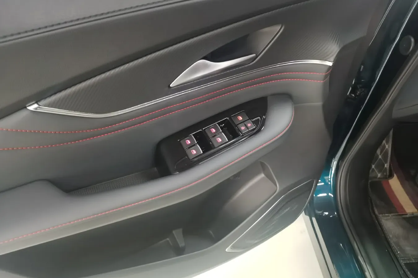 2021 DongFeng Forthing T5 EVO 1.5T 197HP L4 7DCT,autocango,china used car exporter,china ev exporter,chinese used car exporter,chinese used ev exporter