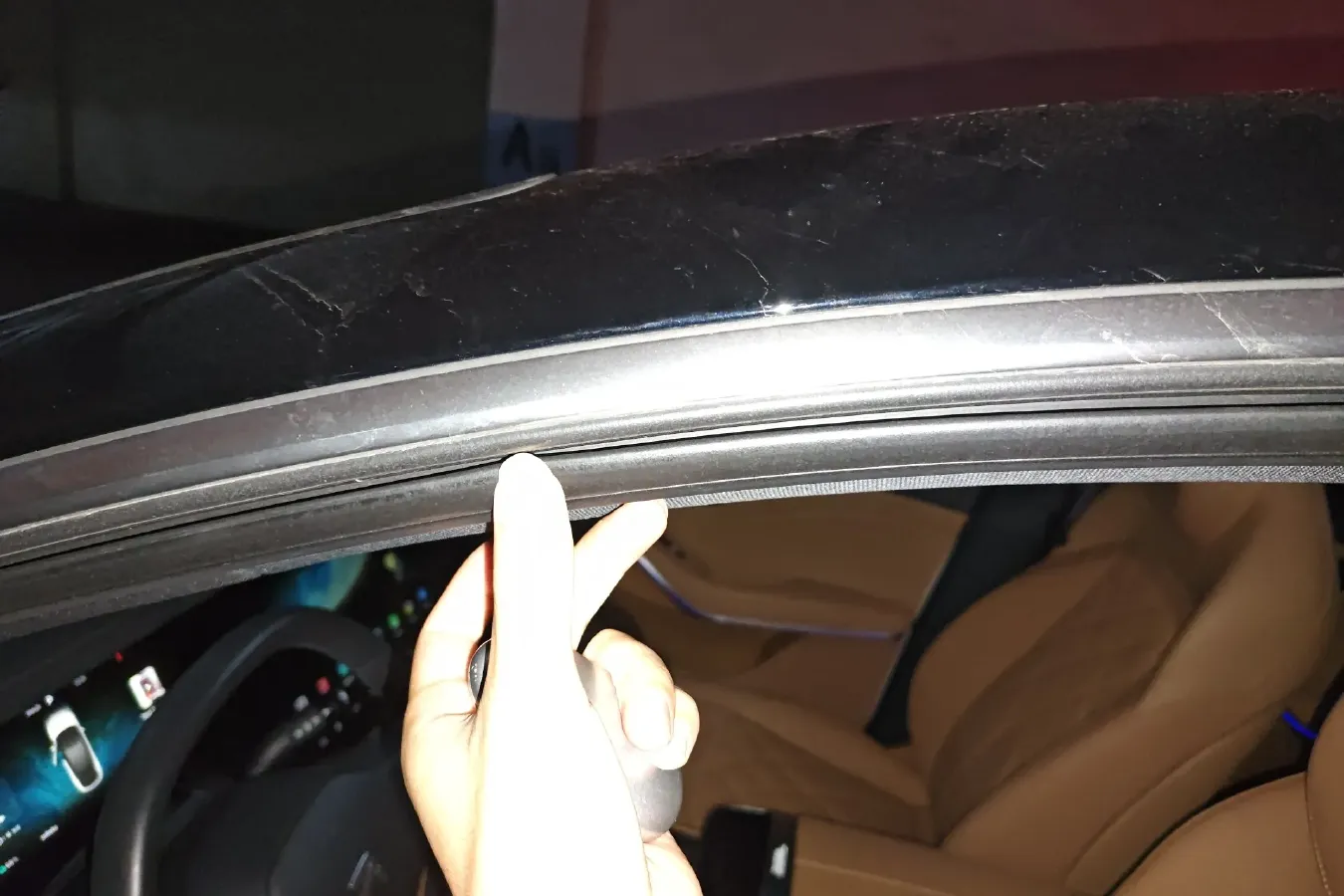 2022 Rising Auto R7 BEV 90KWH,autocango,china used car exporter,china ev exporter,chinese used car exporter,chinese used ev exporter