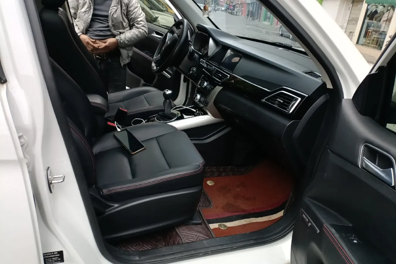 2019 Dorcen G60 1.6L 116HP L4 5MT,autocango,china used car exporter,china ev exporter,chinese used car exporter,chinese used ev exporter