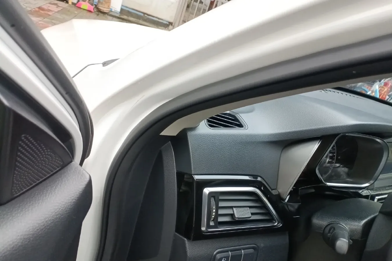 2019 Dorcen G60 1.6L 116HP L4 5MT,autocango,china used car exporter,china ev exporter,chinese used car exporter,chinese used ev exporter