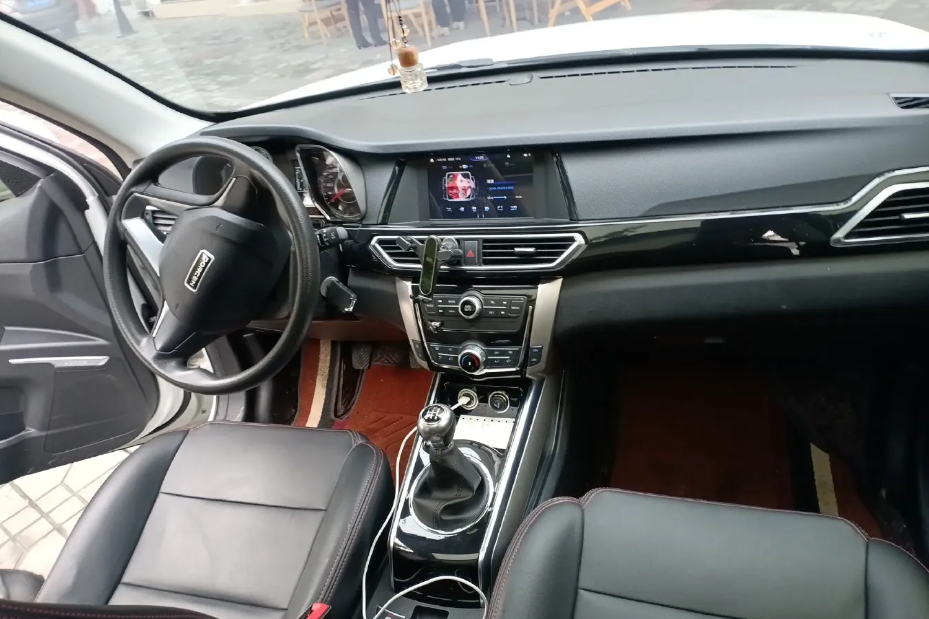 2019 Dorcen G60 1.6L 116HP L4 5MT,autocango,china used car exporter,china ev exporter,chinese used car exporter,chinese used ev exporter