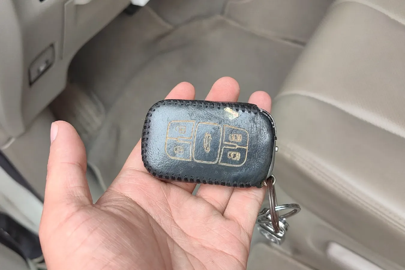 2015 BYD M6 2.4L 167HP L4 6DCT,autocango,china used car exporter,china ev exporter,chinese used car exporter,chinese used ev exporter