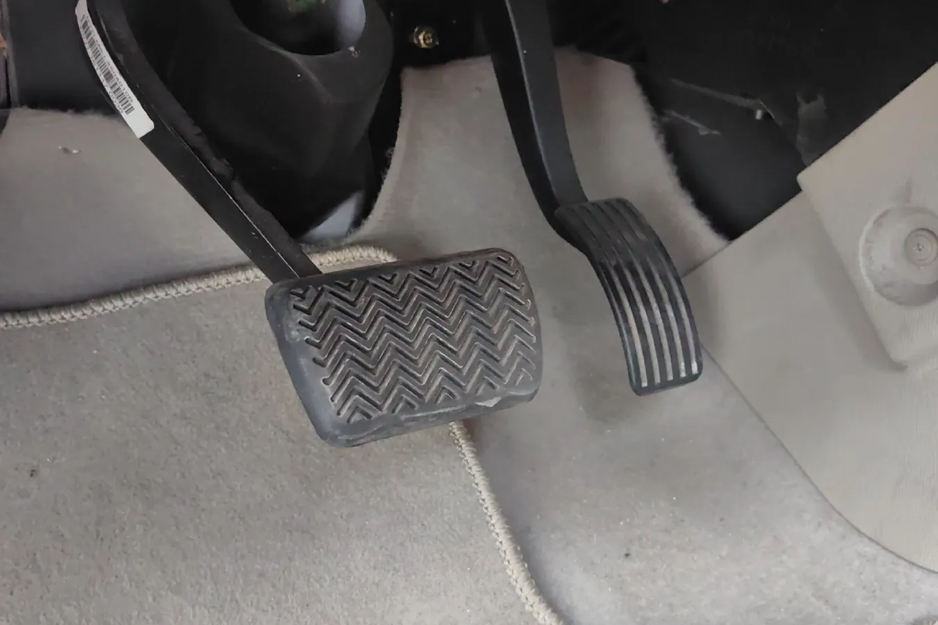 2015 BYD M6 2.4L 167HP L4 6DCT,autocango,china used car exporter,china ev exporter,chinese used car exporter,chinese used ev exporter