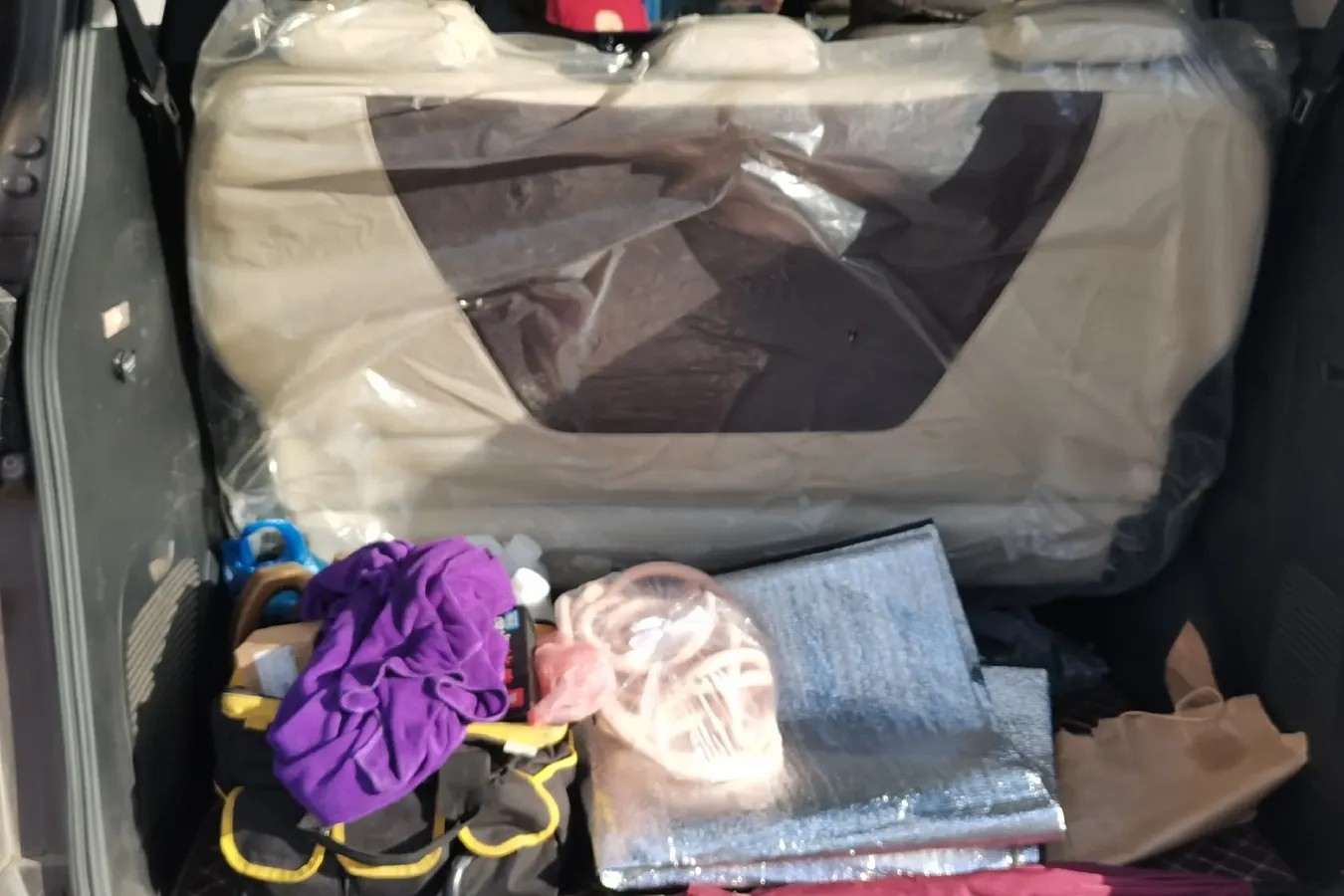 2015 HuaSong 7 2.0T 184HP L4 6AT,autocango,china used car exporter,china ev exporter,chinese used car exporter,chinese used ev exporter