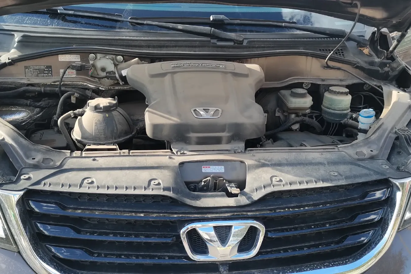 2015 HuaSong 7 2.0T 184HP L4 6AT,autocango,china used car exporter,china ev exporter,chinese used car exporter,chinese used ev exporter