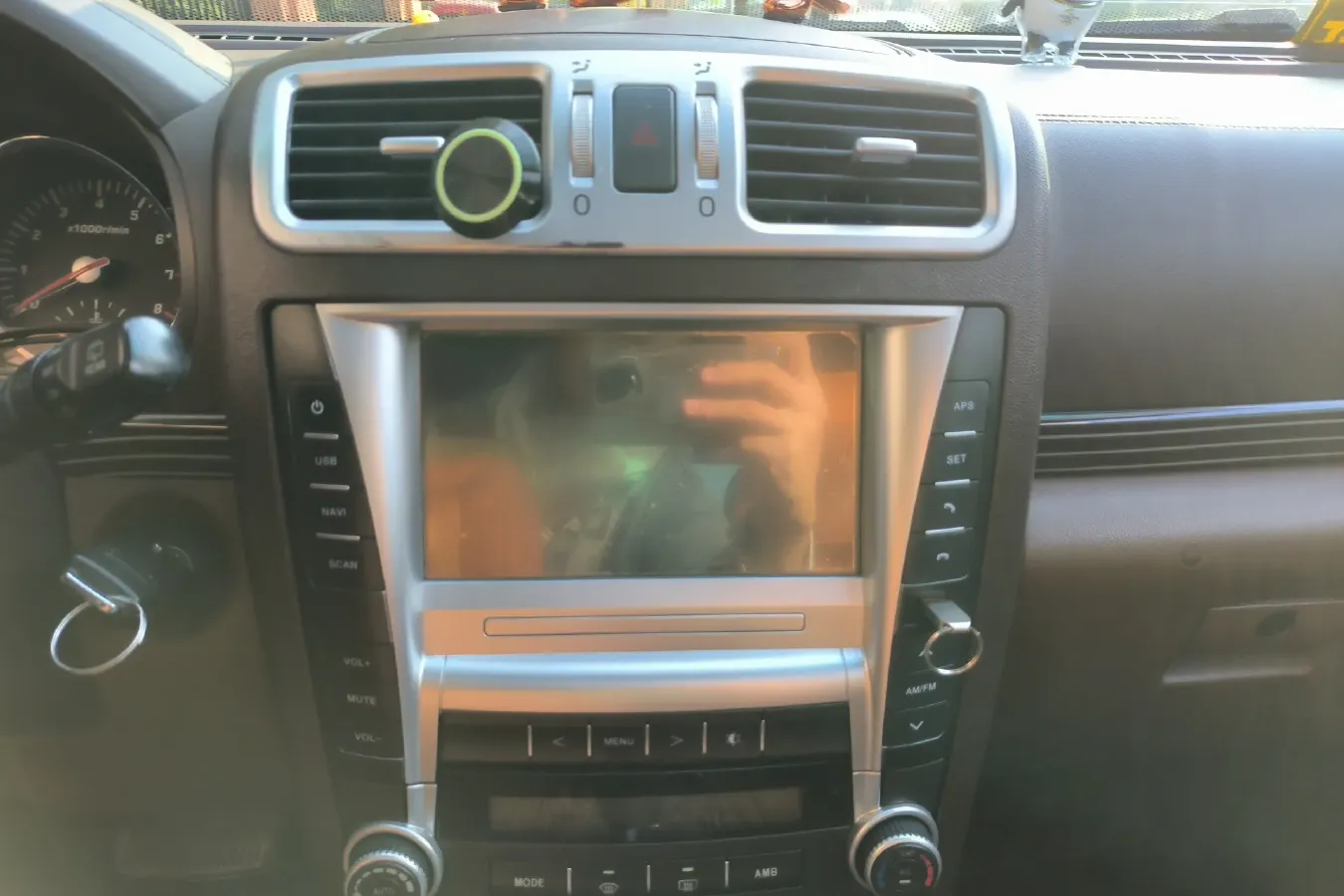 2013 HawTai Boliger 1.8T 160HP L4 4AT,autocango,china used car exporter,china ev exporter,chinese used car exporter,chinese used ev exporter