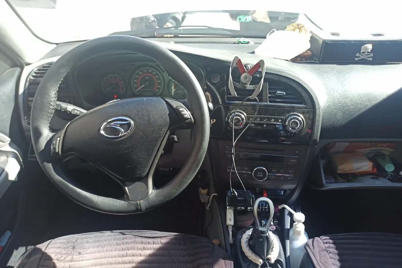 2012 Soueast V3 1.5L 120HP L4 5MT,autocango,china used car exporter,china ev exporter,chinese used car exporter,chinese used ev exporter