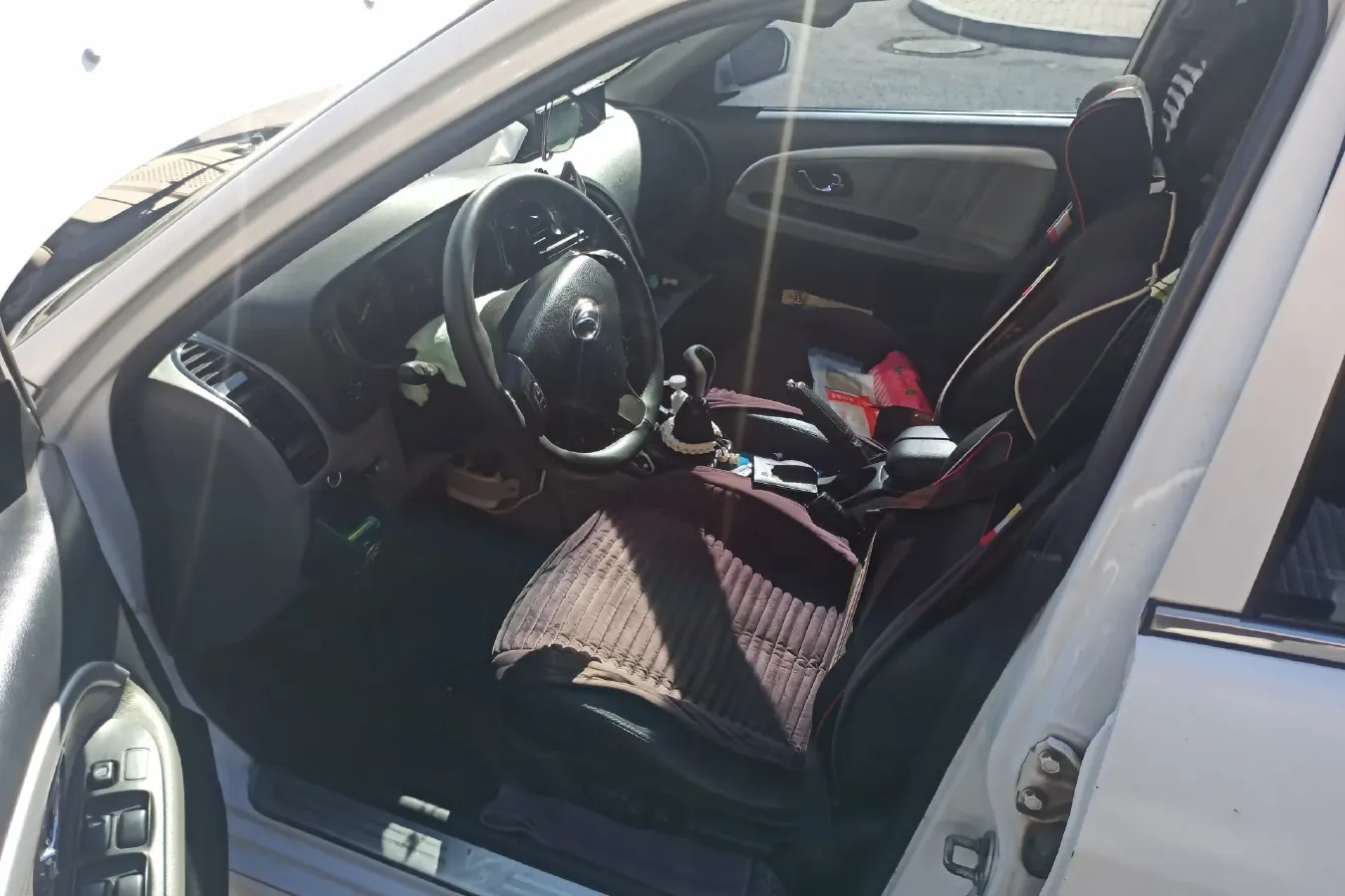 2012 Soueast V3 1.5L 120HP L4 5MT,autocango,china used car exporter,china ev exporter,chinese used car exporter,chinese used ev exporter