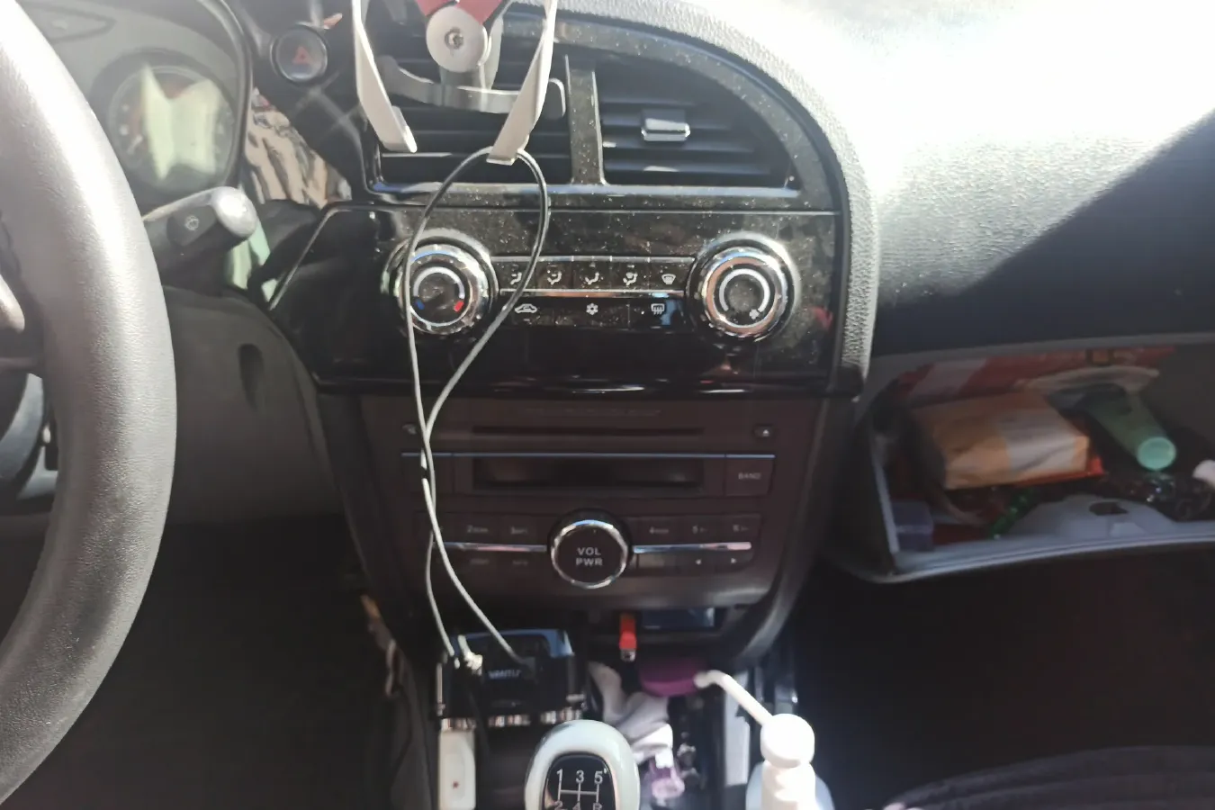 2012 Soueast V3 1.5L 120HP L4 5MT,autocango,china used car exporter,china ev exporter,chinese used car exporter,chinese used ev exporter