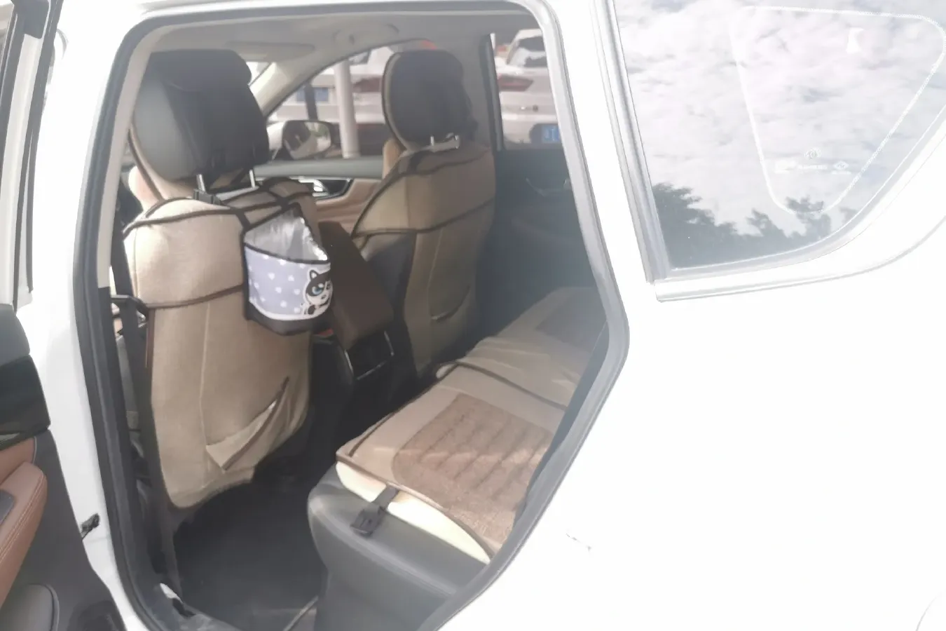 2018 DongFeng Aeolus AX7 1.6T 167HP L4 6AT,autocango,china used car exporter,china ev exporter,chinese used car exporter,chinese used ev exporter