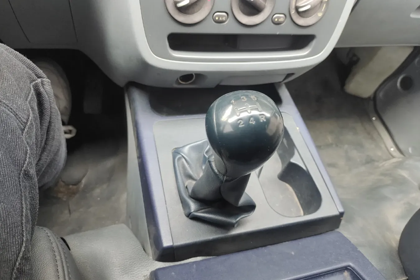 2008 Soueast Delica 2.0L 122HP L4 5MT,autocango,china used car exporter,china ev exporter,chinese used car exporter,chinese used ev exporter