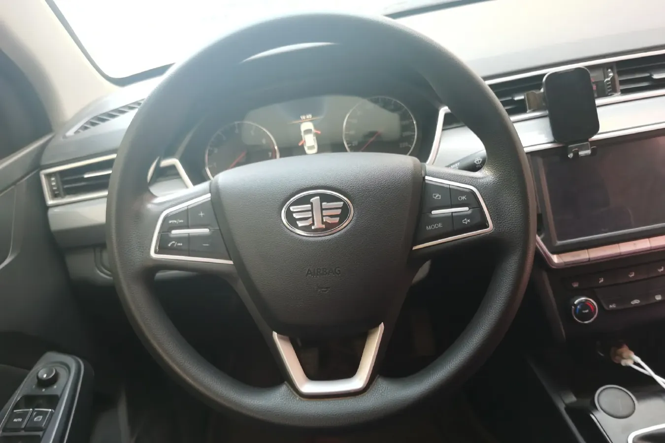 2018 FAW Jumpal A50 1.5L 113HP L4 5MT,autocango,china used car exporter,china ev exporter,chinese used car exporter,chinese used ev exporter