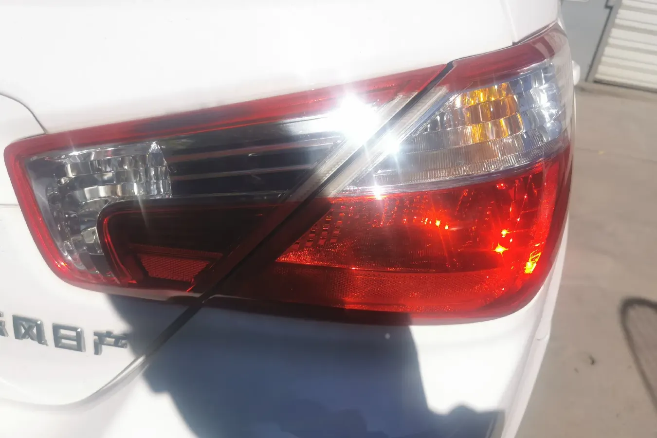 2013 Venucia R50 1.6L 117HP L4 5MT,autocango,china used car exporter,china ev exporter,chinese used car exporter,chinese used ev exporter