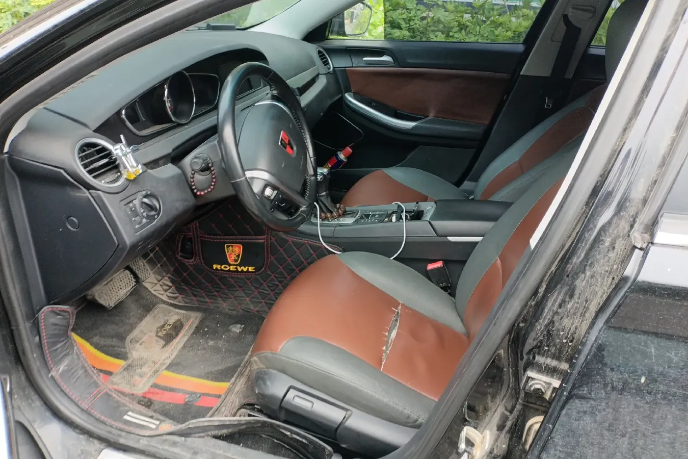 2016 Roewe e550 1.5L 109HP L4 2AT PHEV 12KWH,autocango,china used car exporter,china ev exporter,chinese used car exporter,chinese used ev exporter