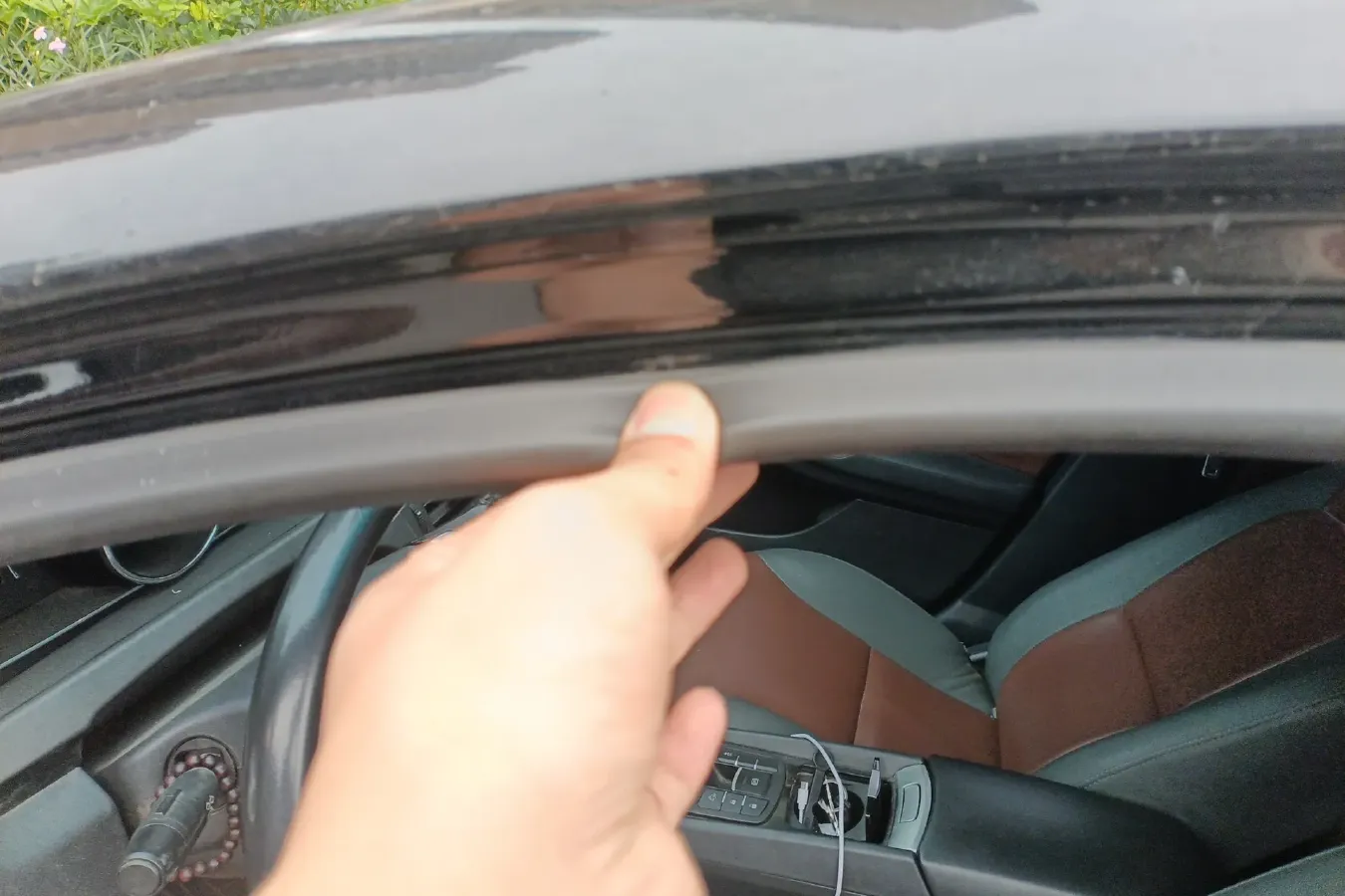 2016 Roewe e550 1.5L 109HP L4 2AT PHEV 12KWH,autocango,china used car exporter,china ev exporter,chinese used car exporter,chinese used ev exporter