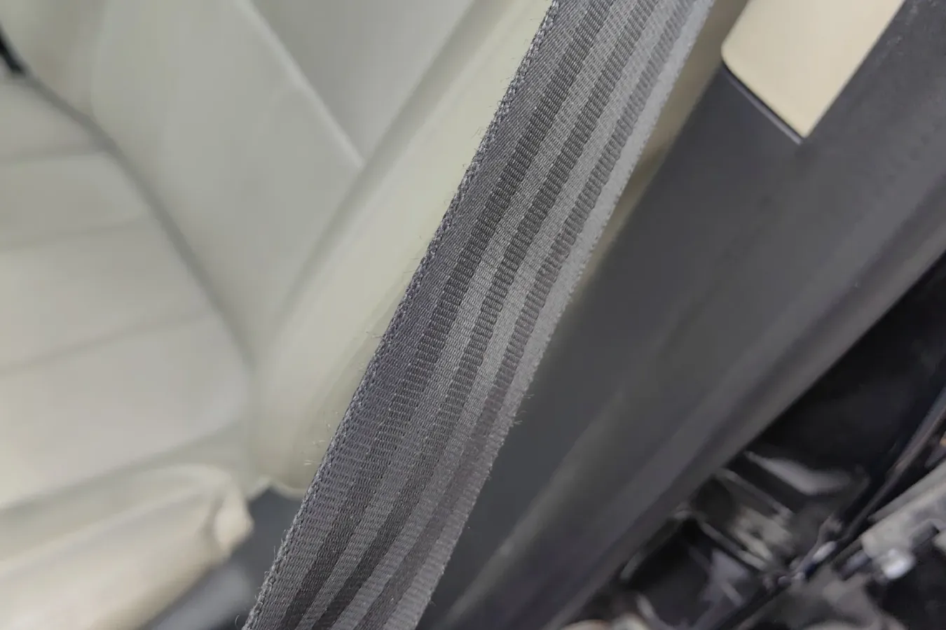 2016 Roewe e550 1.5L 109HP L4 2AT PHEV 12KWH,autocango,china used car exporter,china ev exporter,chinese used car exporter,chinese used ev exporter