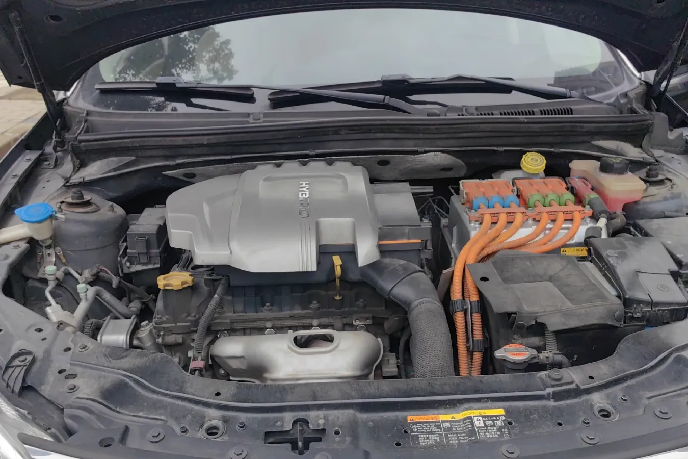 2016 Roewe e550 1.5L 109HP L4 2AT PHEV 12KWH,autocango,china used car exporter,china ev exporter,chinese used car exporter,chinese used ev exporter