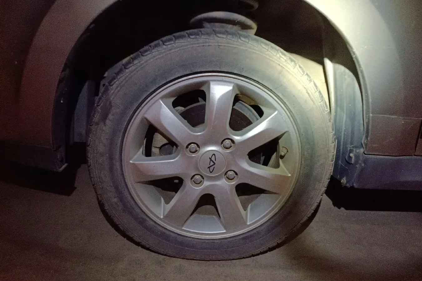 2011 Chery E5 1.5L 109HP L4 5MT,autocango,china used car exporter,china ev exporter,chinese used car exporter,chinese used ev exporter