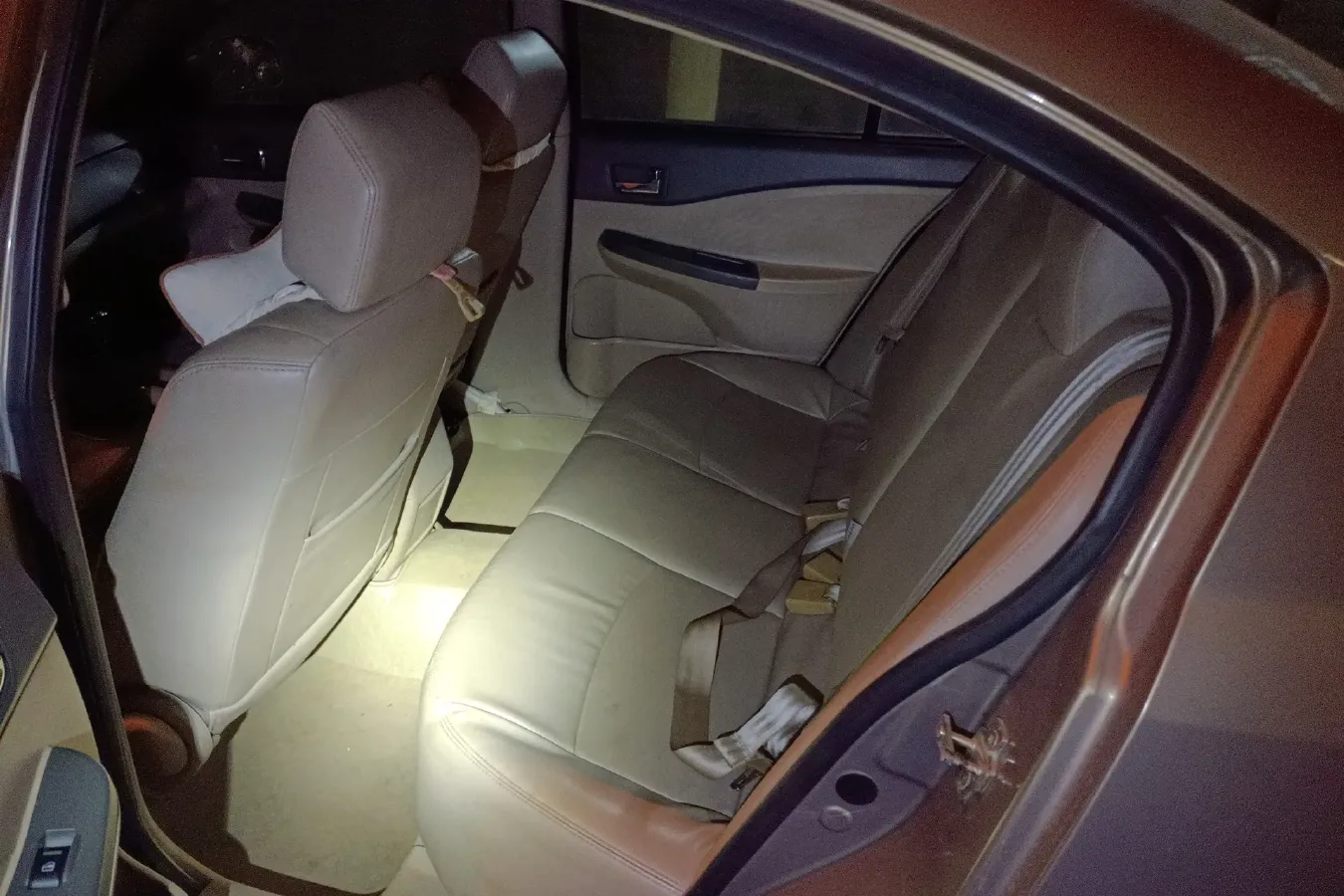 2011 Chery E5 1.5L 109HP L4 5MT,autocango,china used car exporter,china ev exporter,chinese used car exporter,chinese used ev exporter