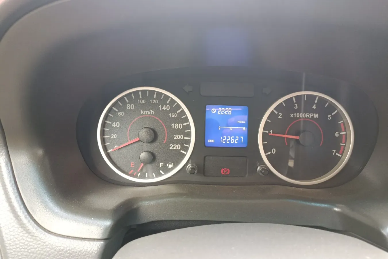 2011 Chery E5 1.5L 109HP L4 5MT,autocango,china used car exporter,china ev exporter,chinese used car exporter,chinese used ev exporter