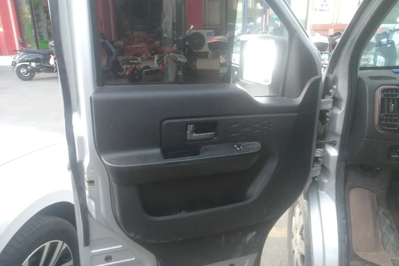 2020 DongFeng DFSK C56 1.5L 112HP L4 5MT,autocango,china used car exporter,china ev exporter,chinese used car exporter,chinese used ev exporter