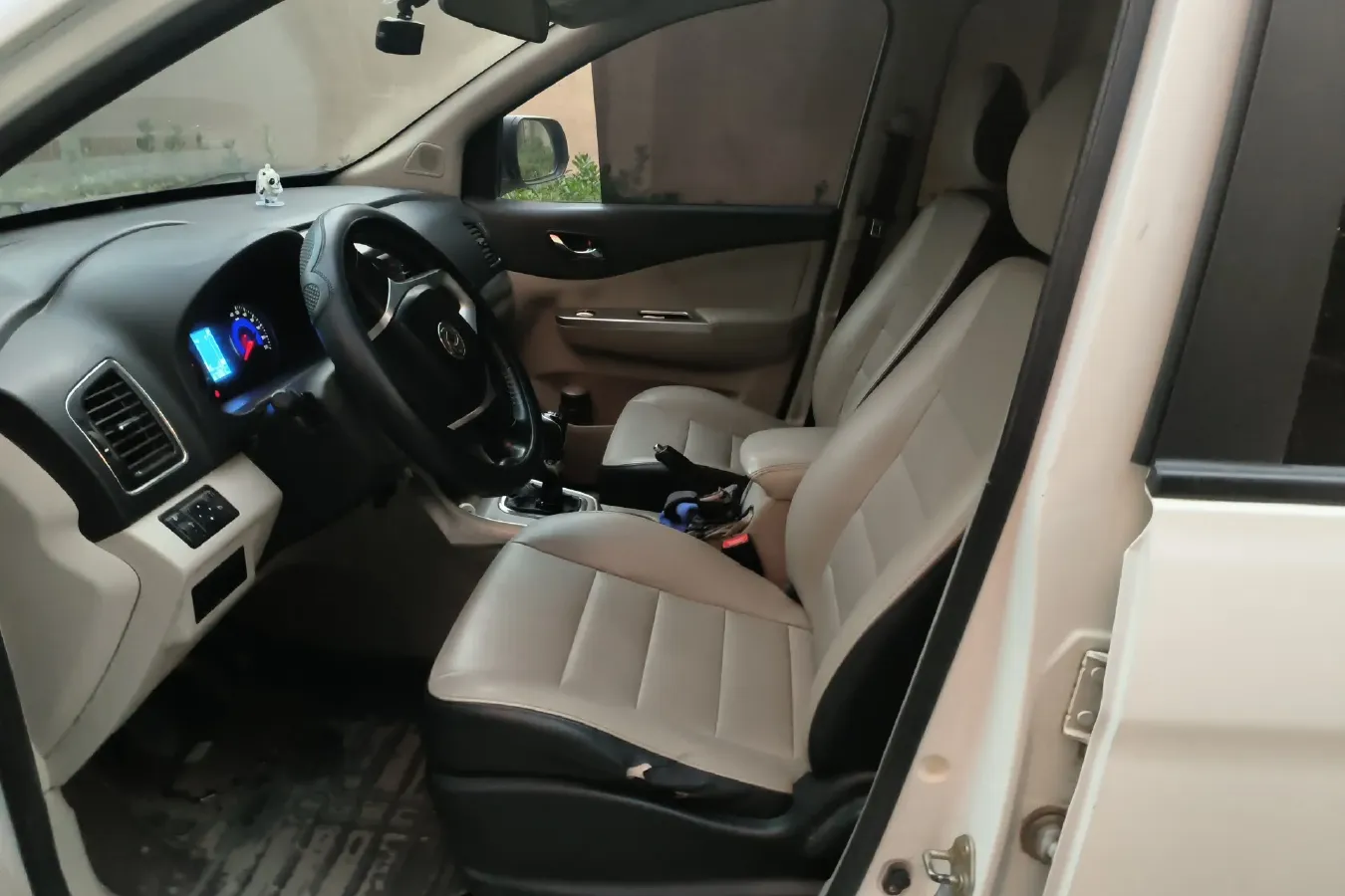 2016 DongFeng Forthing S500 1.5L 120HP L4 5MT,autocango,china used car exporter,china ev exporter,chinese used car exporter,chinese used ev exporter