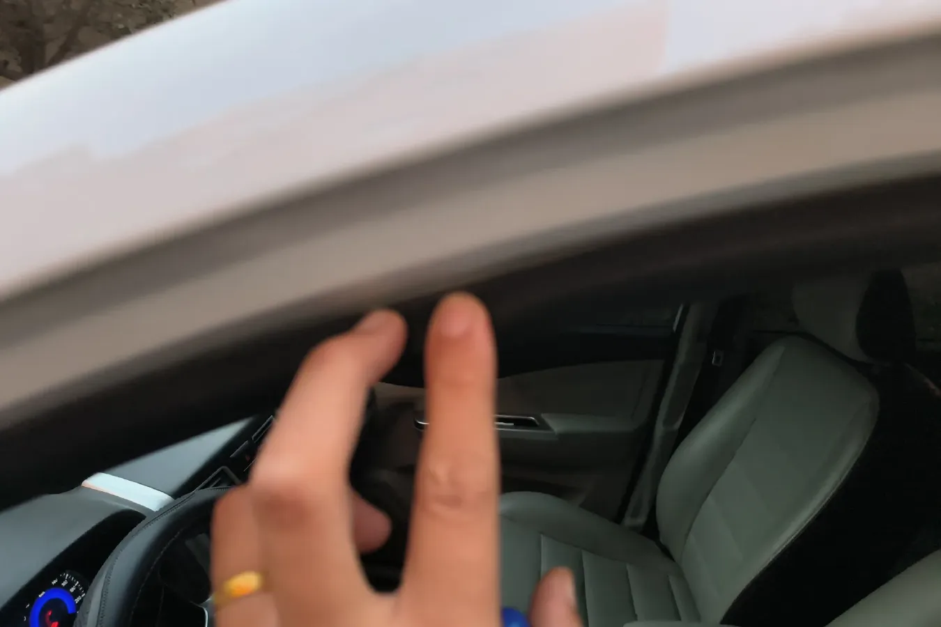 2016 DongFeng Forthing S500 1.5L 120HP L4 5MT,autocango,china used car exporter,china ev exporter,chinese used car exporter,chinese used ev exporter