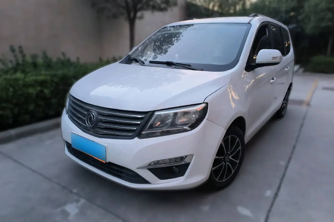 2016 DongFeng Forthing S500 1.5L 120HP L4 5MT,autocango,china used car exporter,china ev exporter,chinese used car exporter,chinese used ev exporter