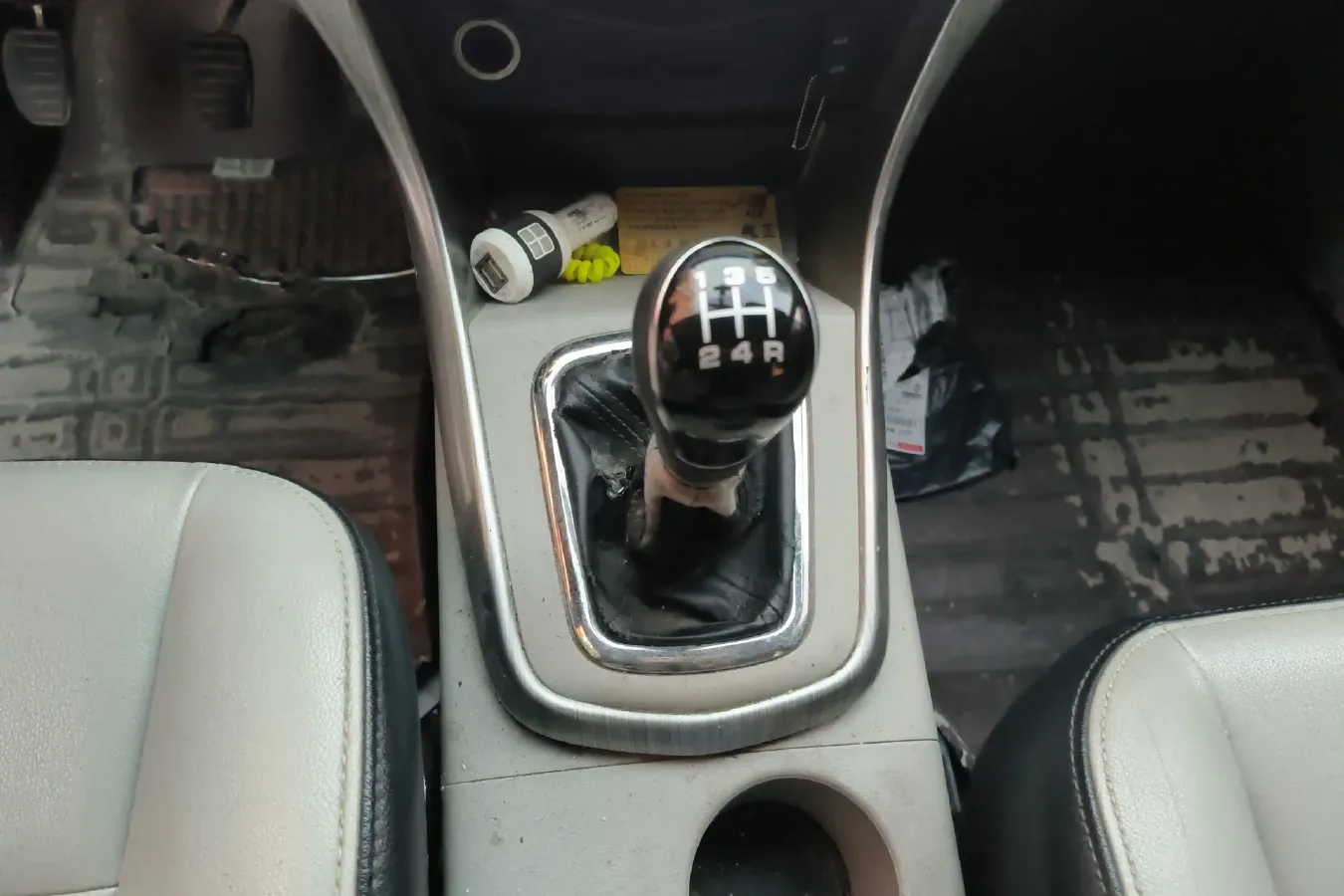 2016 DongFeng Forthing S500 1.5L 120HP L4 5MT,autocango,china used car exporter,china ev exporter,chinese used car exporter,chinese used ev exporter