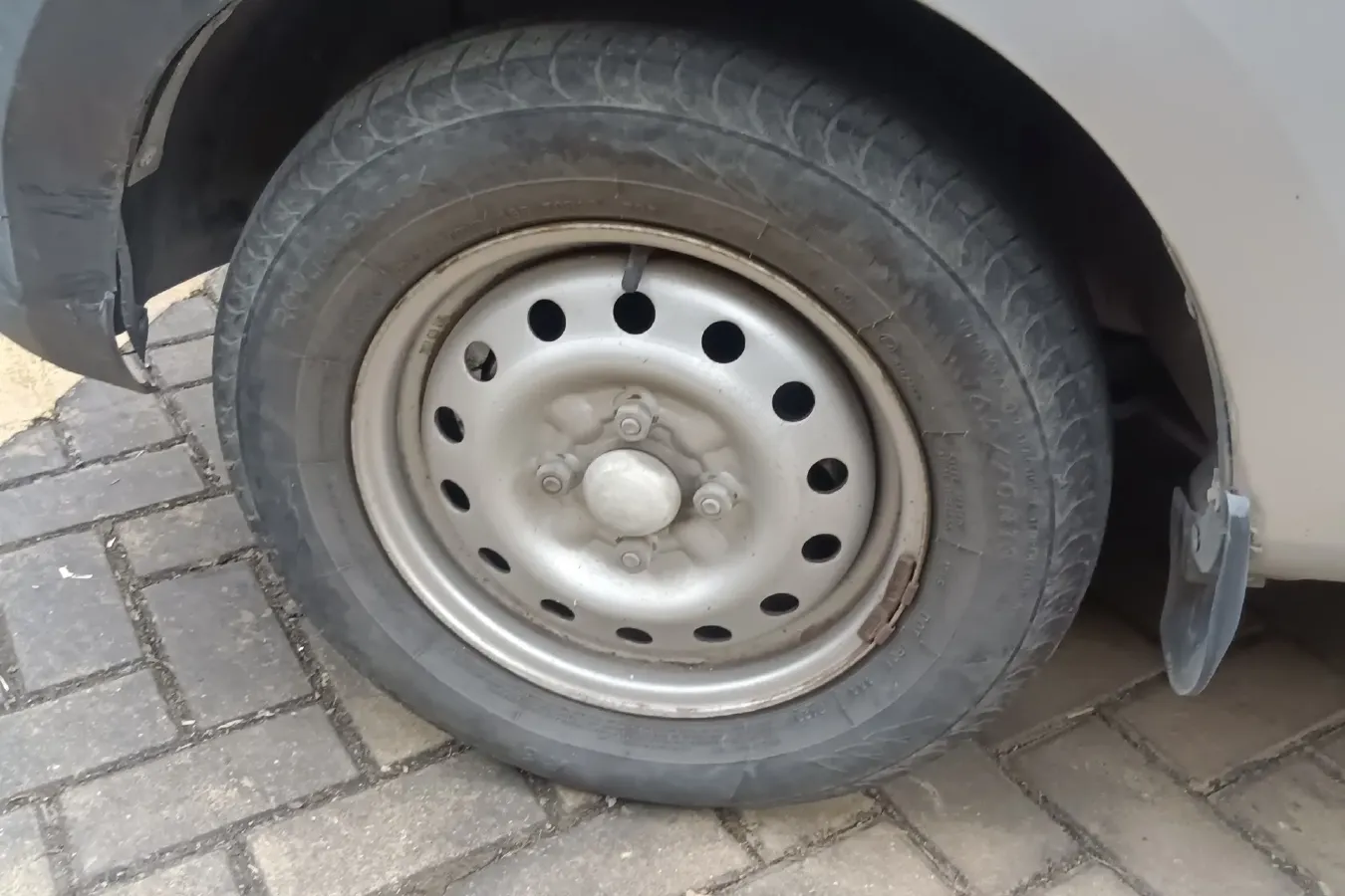 2017 WuLing ZhiGuang V 1.2L 82HP L4 5MT,autocango,china used car exporter,china ev exporter,chinese used car exporter,chinese used ev exporter