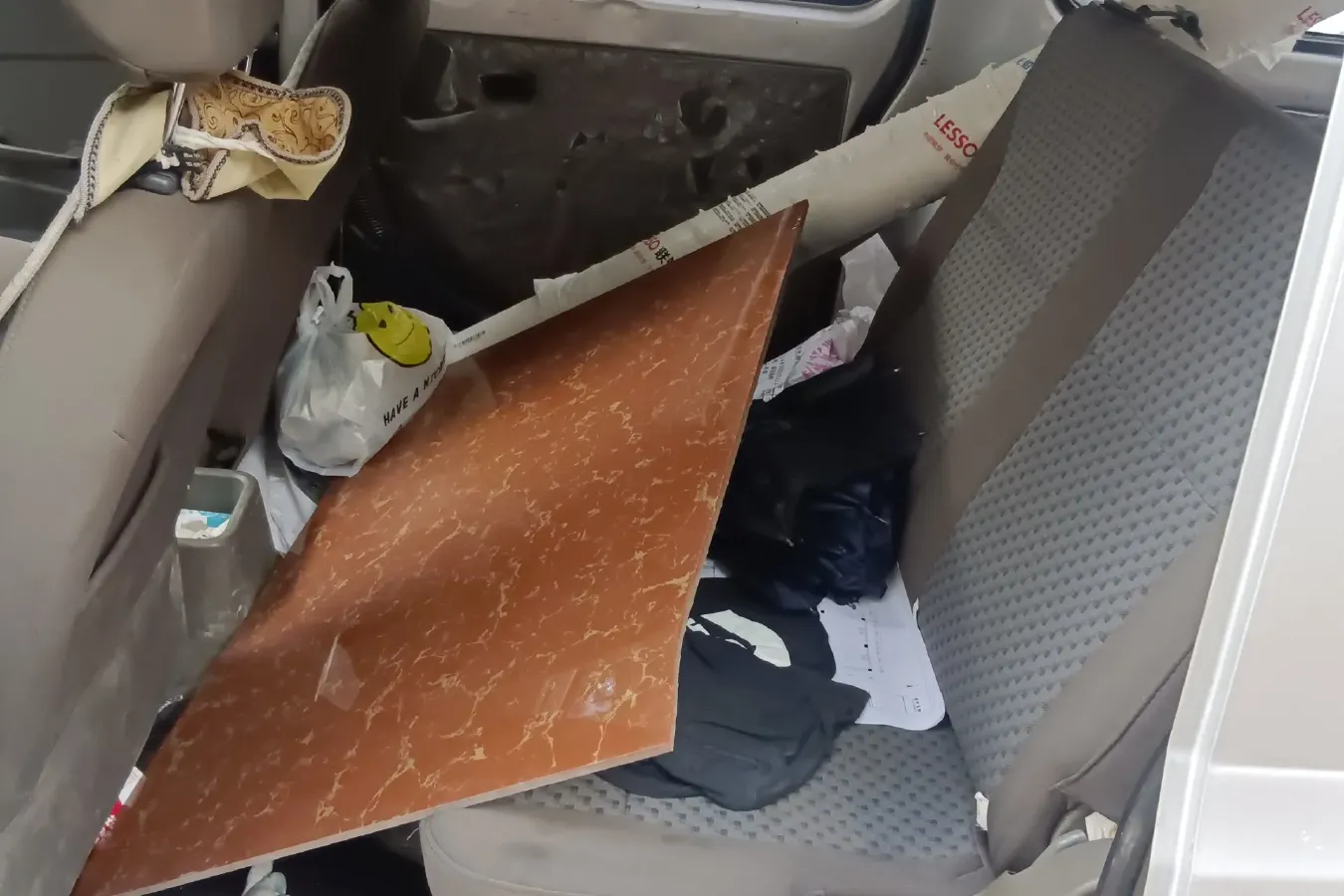 2017 WuLing ZhiGuang V 1.2L 82HP L4 5MT,autocango,china used car exporter,china ev exporter,chinese used car exporter,chinese used ev exporter