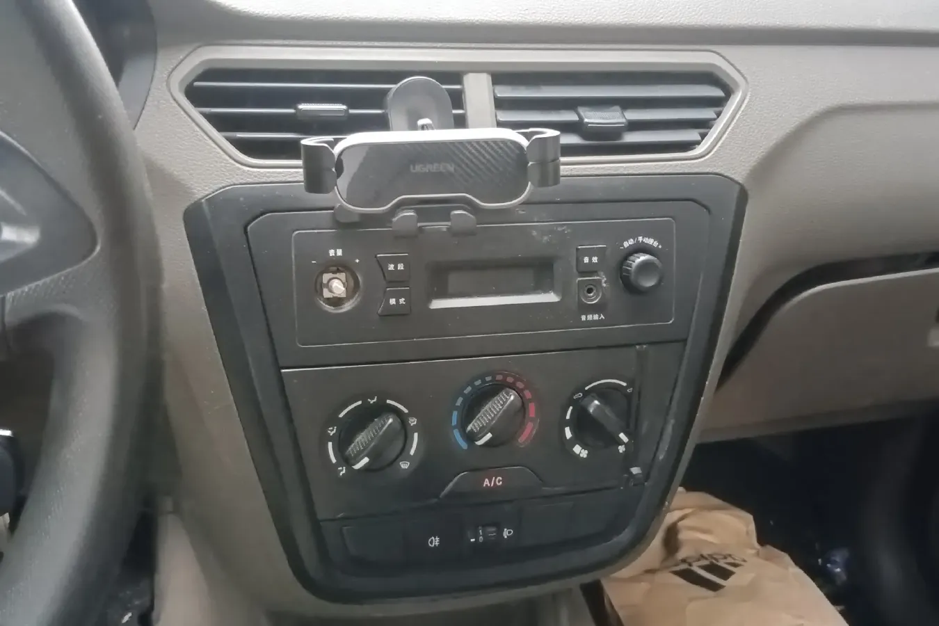 2017 WuLing ZhiGuang V 1.2L 82HP L4 5MT,autocango,china used car exporter,china ev exporter,chinese used car exporter,chinese used ev exporter