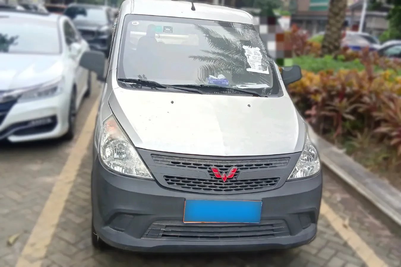 2017 WuLing ZhiGuang V 1.2L 82HP L4 5MT,autocango,china used car exporter,china ev exporter,chinese used car exporter,chinese used ev exporter