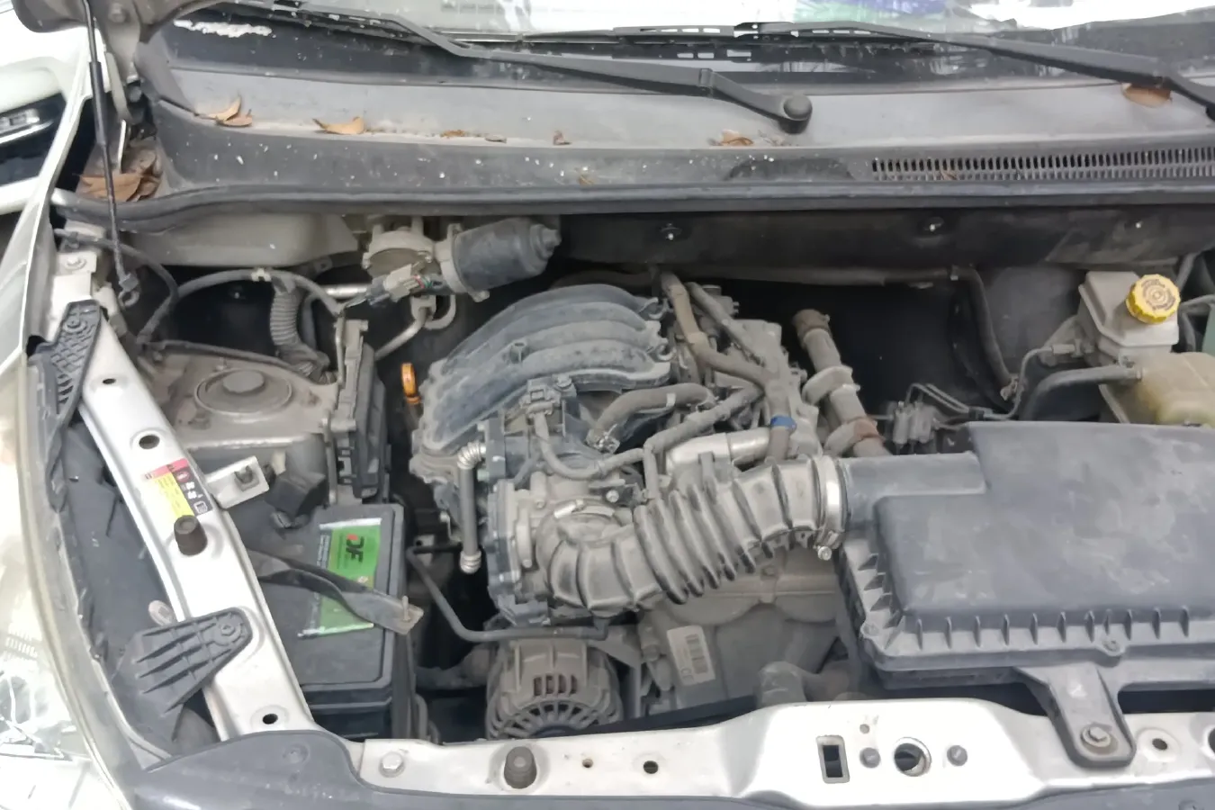 2017 WuLing ZhiGuang V 1.2L 82HP L4 5MT,autocango,china used car exporter,china ev exporter,chinese used car exporter,chinese used ev exporter