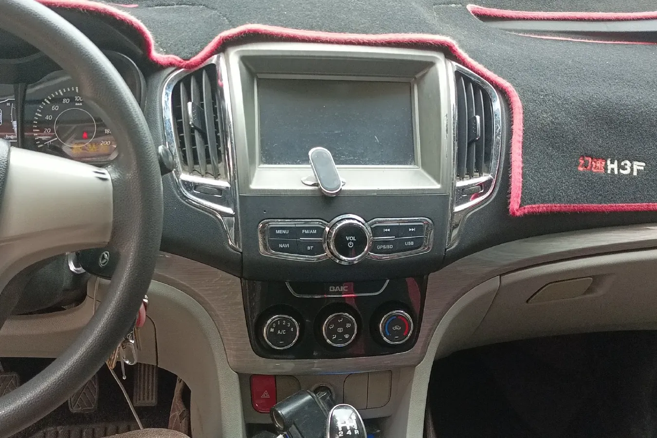 2016 BAIC Hyosow H3 1.5L 114HP L4 5MT,autocango,china used car exporter,china ev exporter,chinese used car exporter,chinese used ev exporter