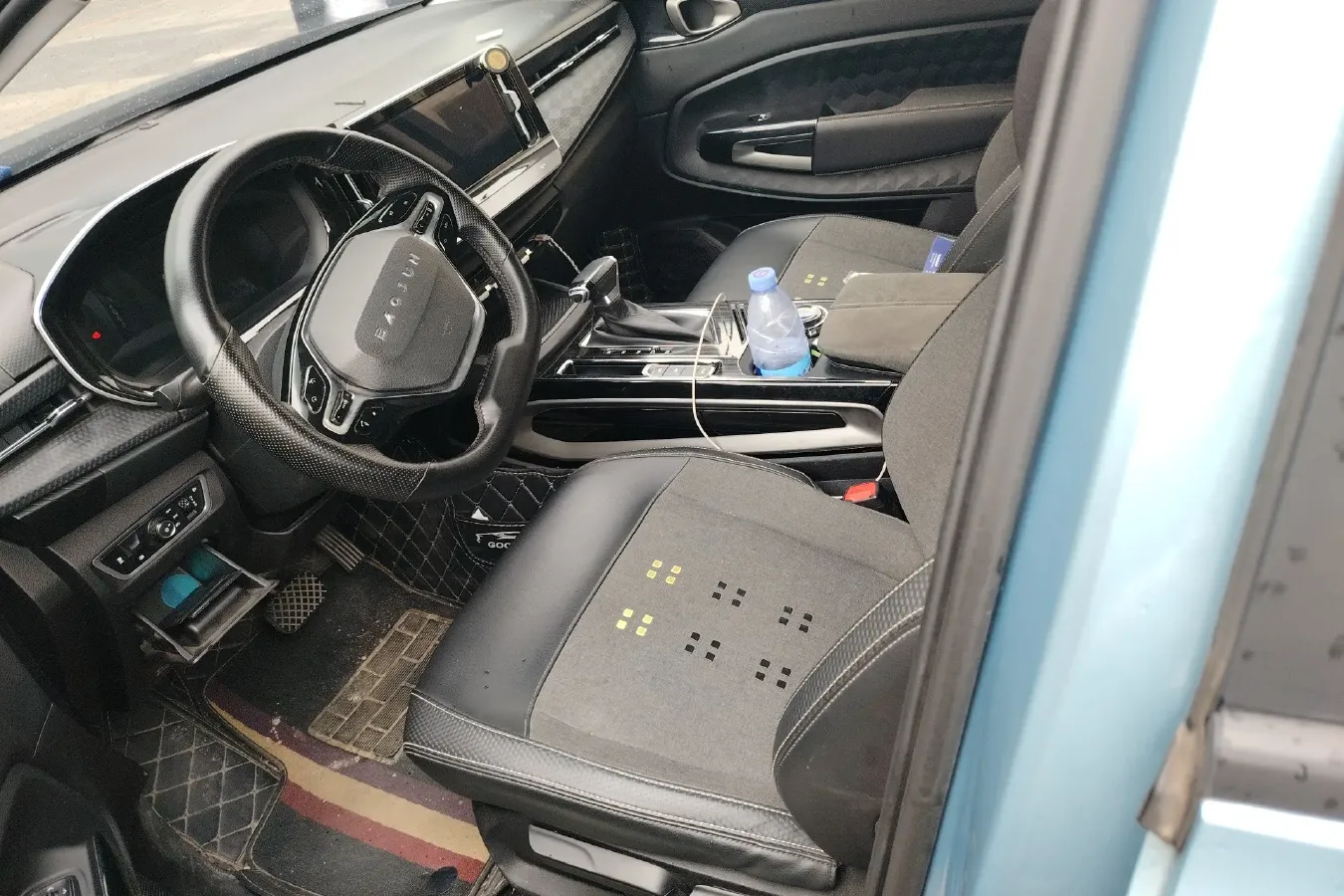 2019 BaoJun RM-5 1.5T 147HP L4 CVT,autocango,china used car exporter,china ev exporter,chinese used car exporter,chinese used ev exporter