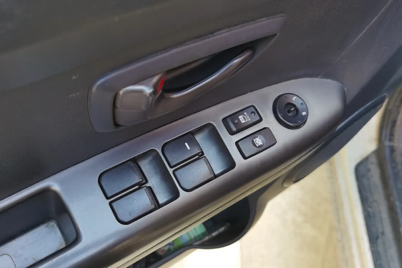 2012 Kia Soul 1.6L 123HP L4 5MT,autocango,china used car exporter,china ev exporter,chinese used car exporter,chinese used ev exporter