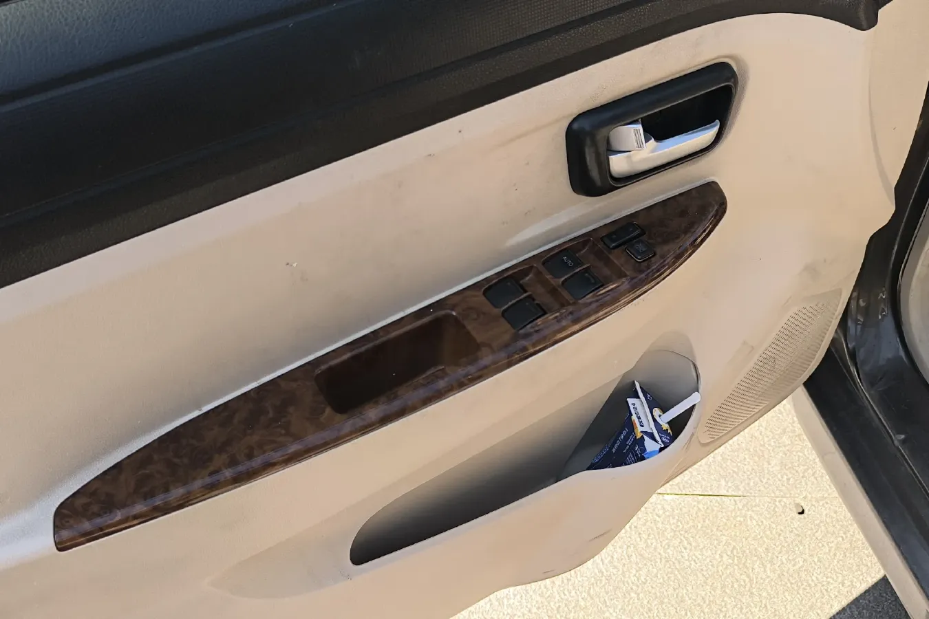 2014 DongFeng Fengon Fengon 330 1.5L 116HP L4 5MT,autocango,china used car exporter,china ev exporter,chinese used car exporter,chinese used ev exporter