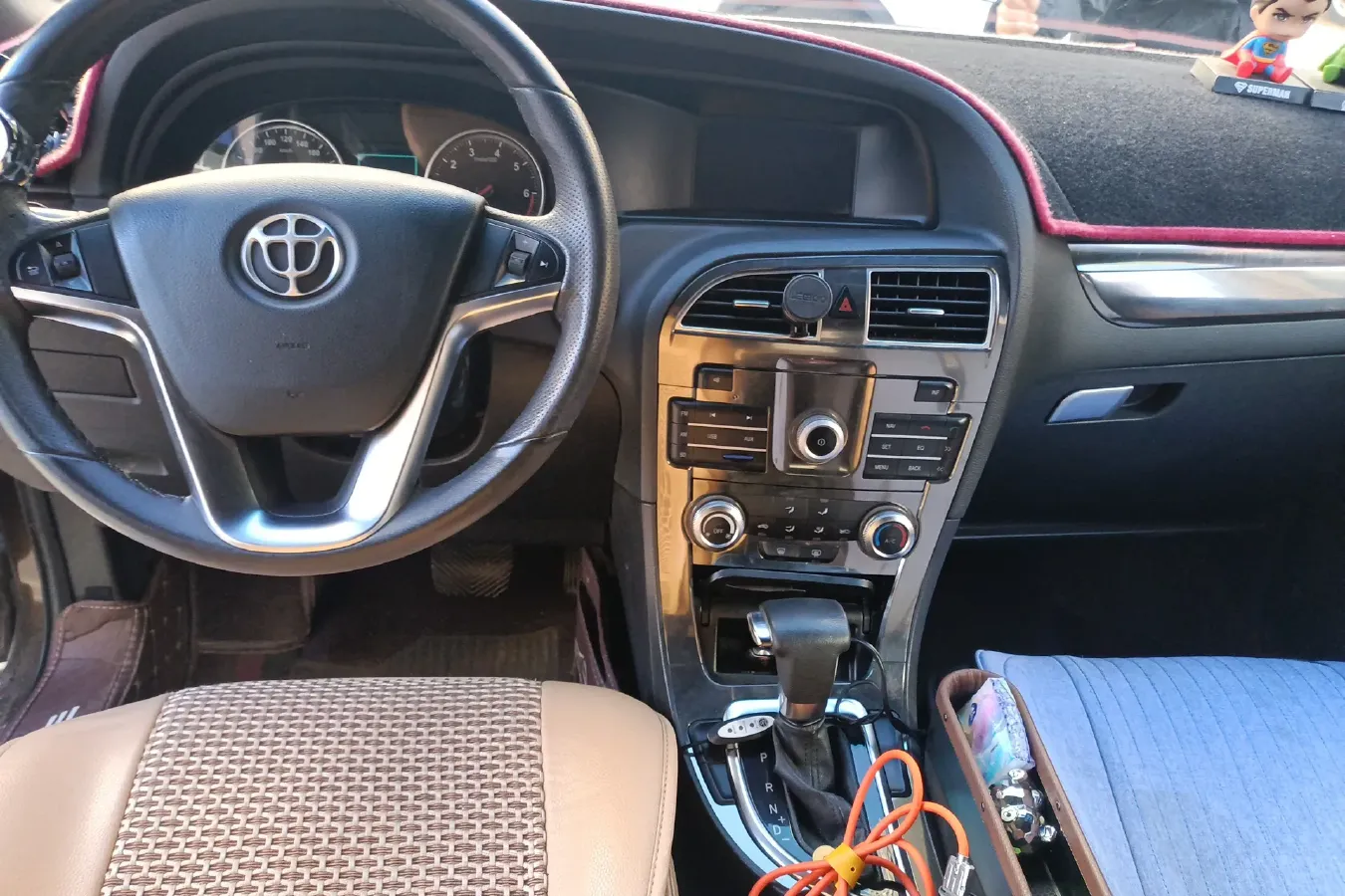 2014 Brilliance Auto V5 1.6L 118HP L4 5AT,autocango,china used car exporter,china ev exporter,chinese used car exporter,chinese used ev exporter