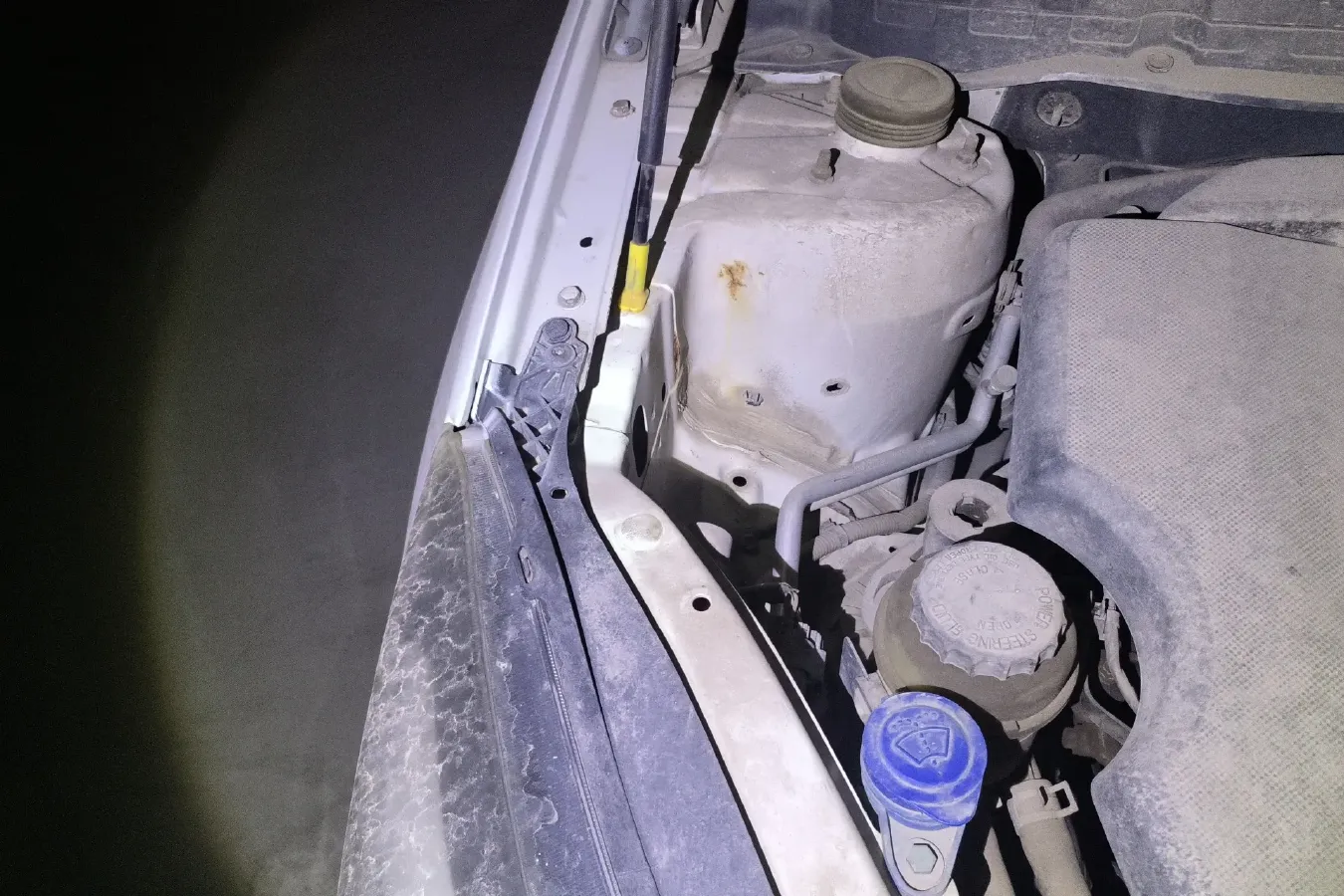 2016 ChangAn Alsvin V7 1.6L 124HP L4 5MT,autocango,china used car exporter,china ev exporter,chinese used car exporter,chinese used ev exporter