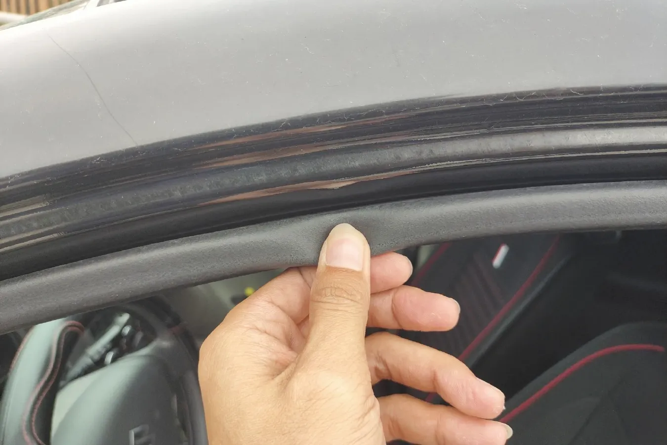 2012 Suzuki Liana 1.4L 101HP L4 5MT,autocango,china used car exporter,china ev exporter,chinese used car exporter,chinese used ev exporter