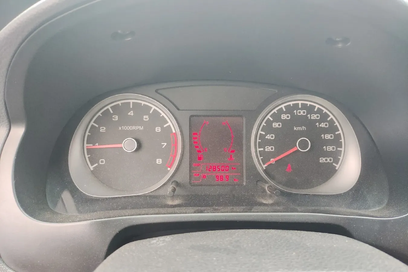 2012 Suzuki Liana 1.4L 101HP L4 5MT,autocango,china used car exporter,china ev exporter,chinese used car exporter,chinese used ev exporter