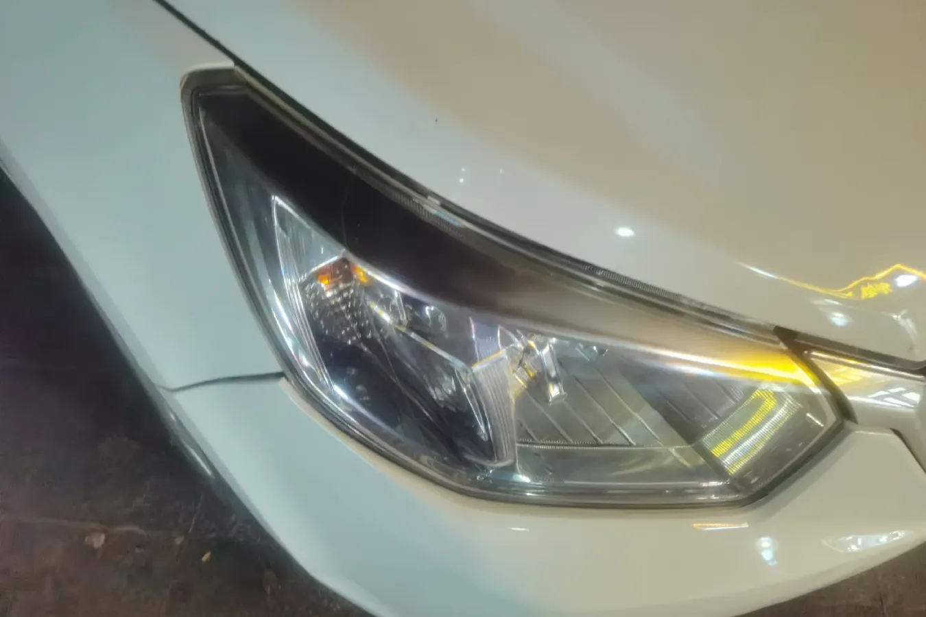 2015 Venucia R50 1.6L 117HP L4 5MT,autocango,china used car exporter,china ev exporter,chinese used car exporter,chinese used ev exporter